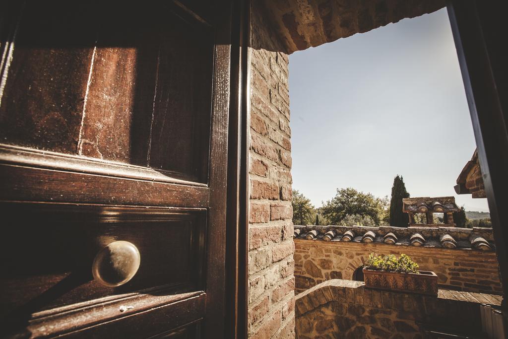 Agriturismo Zampugna Montefollonico エクステリア 写真